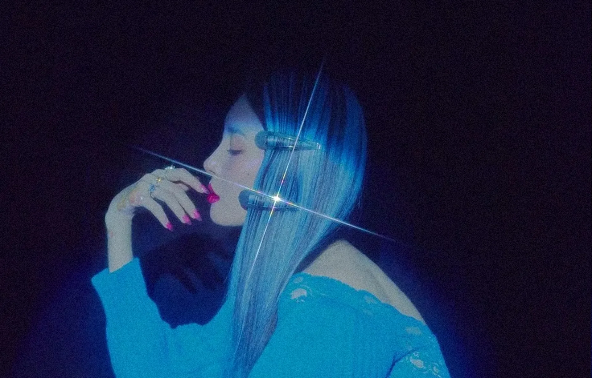 Hace 8 años SUNMI lanzó 'WARNING', un álbum con sonido maduro que daba una advertencia